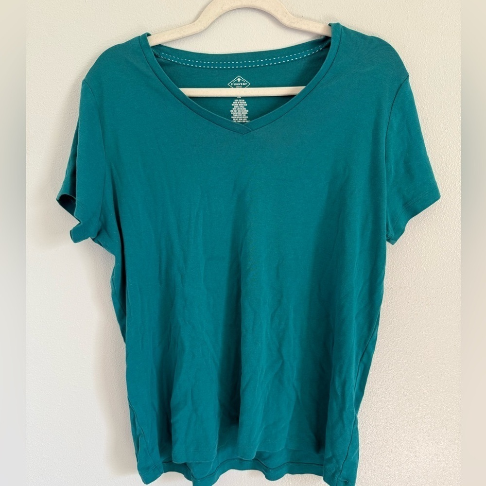 St. John's Bay Women’s Teal Short Sleeve V-Neck Top Size XL